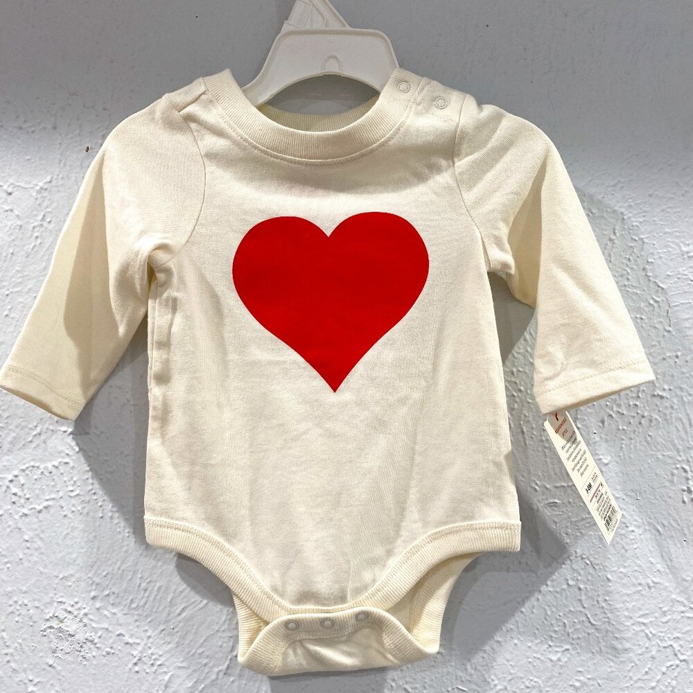 Baby Cat & Jack NWT ivory with red heart long sleeved body suit, 3-6 M.